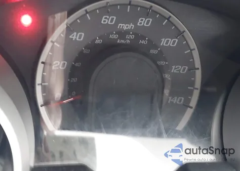 2010 Honda Fit Sport z USA, uszkodzony, nr VIN JHMGE8H43AS005509